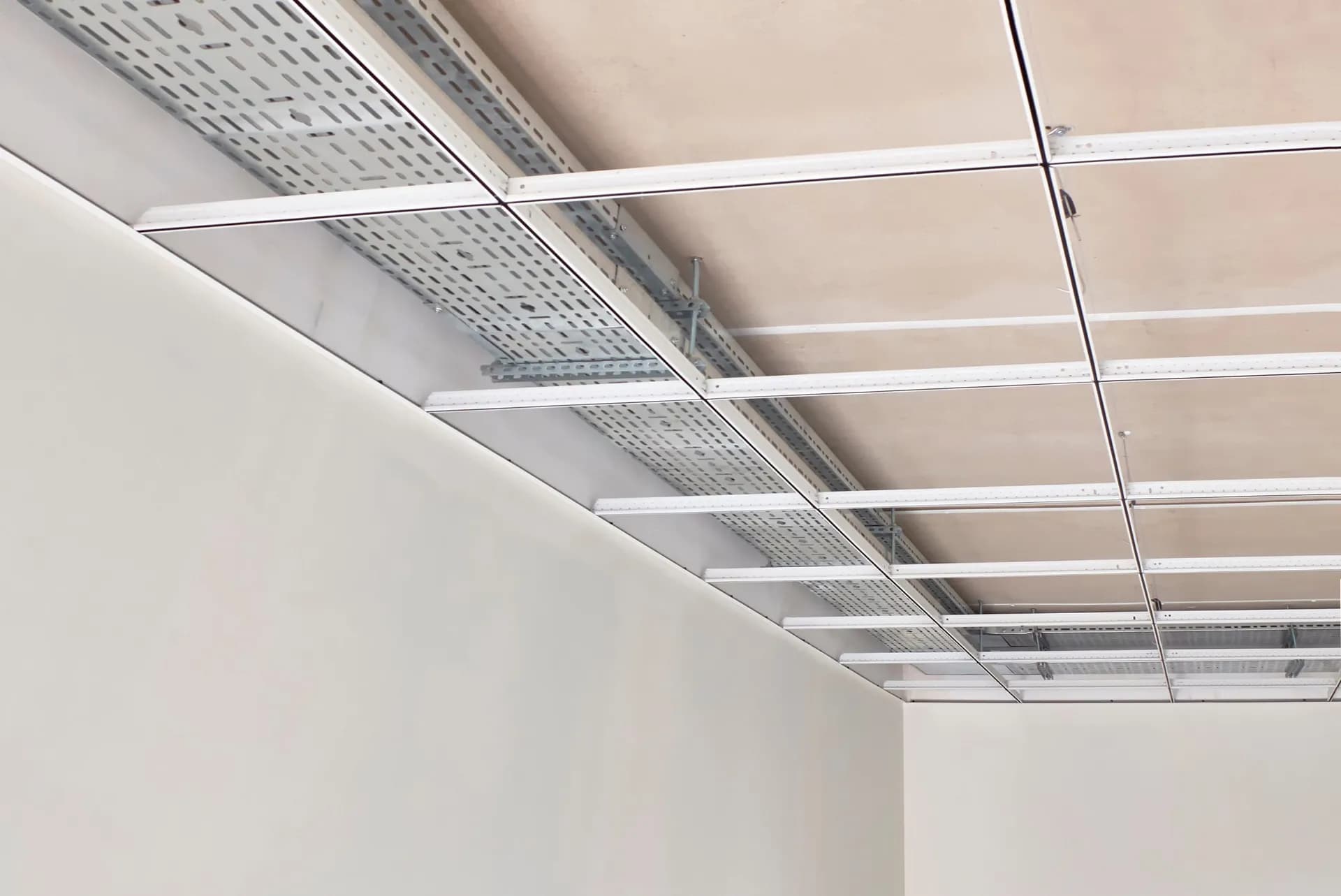 Create Better Spaces with Ceiling & Partition Work
